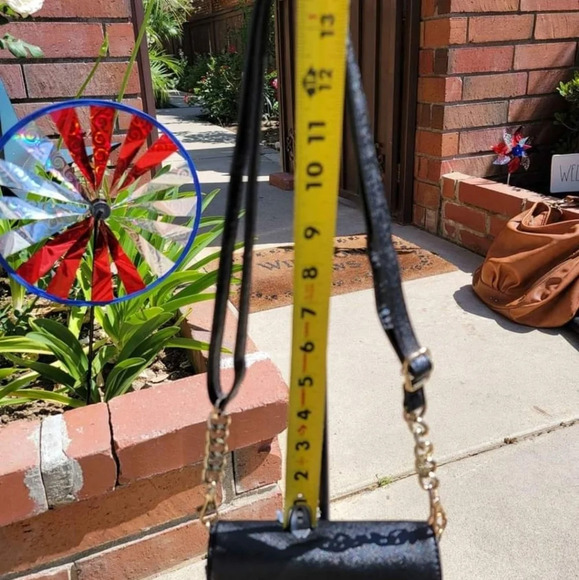 Aldo crossbody purse. Black wallet size. - Picture 5 of 12